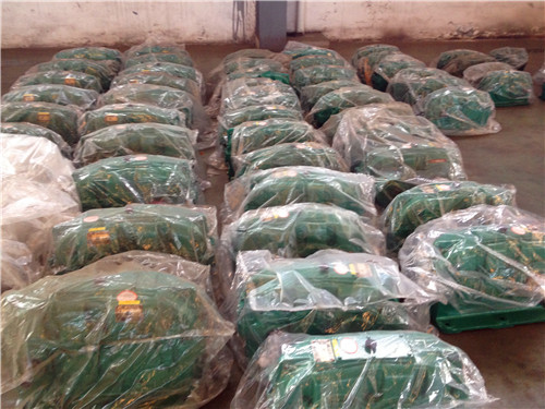 減速機(jī)潤(rùn)滑油的更換周期受哪些因素影響？